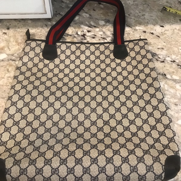Authentic Gucci Tote bag - Picture 5 of 8